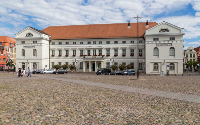 Wismar Rathaus und Marktplatz